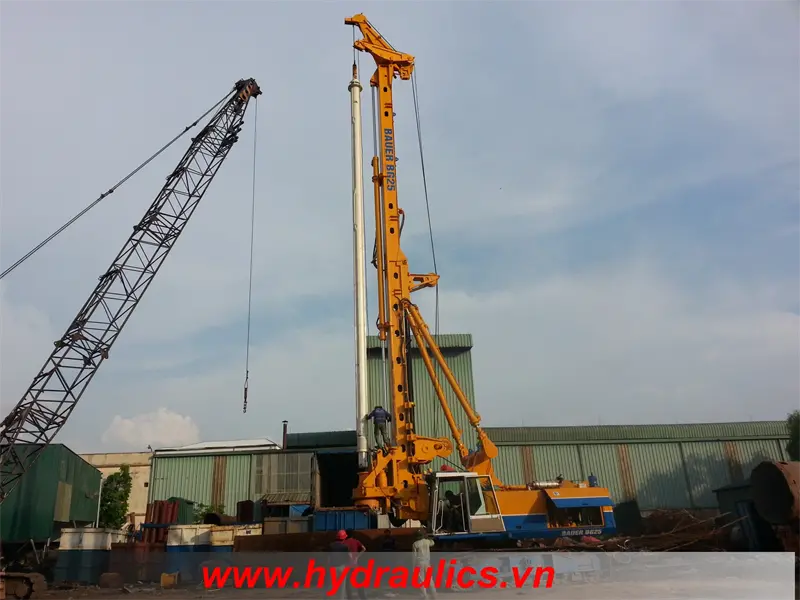 Sửa Chữa Bơm Và Motor Piston Máy Khoan Cọc Nhồi